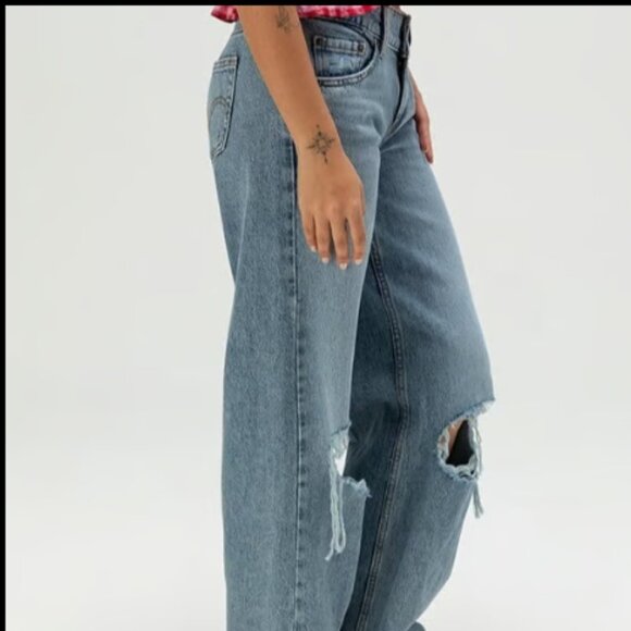 LEVIS LEVI'S LOOSE SUPER LOW TABLE TALK DESTROY JEANS NWOT 26 w - Picture 5 of 12